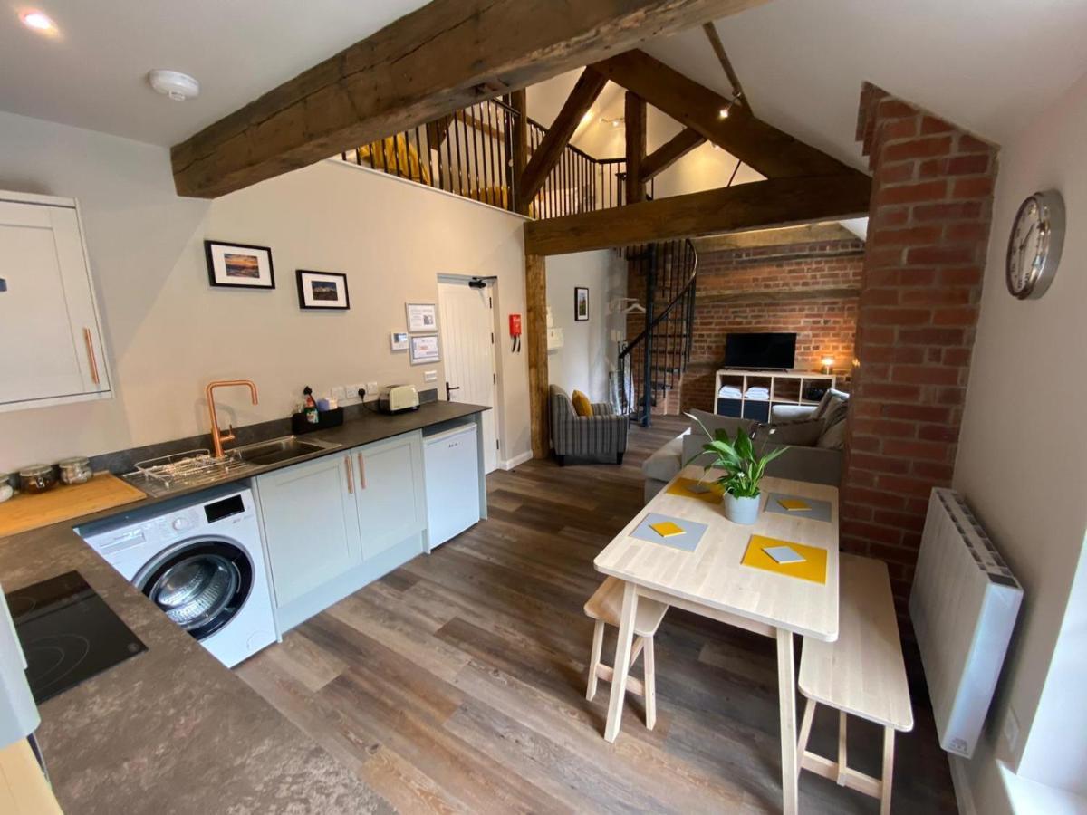 Apartment @ Booth Hall Hereford Bagian luar foto